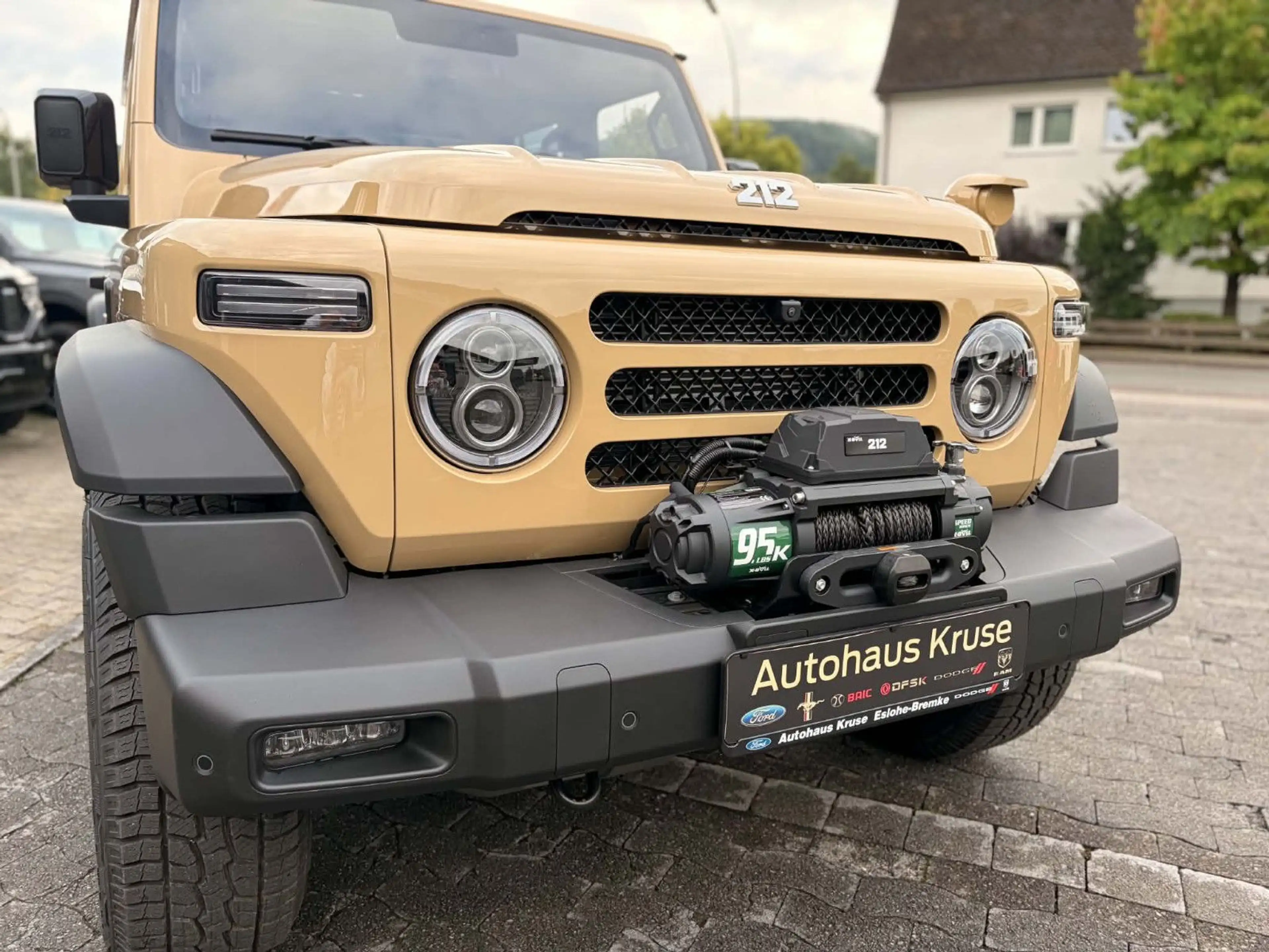 BAW 212 Offroader LED Seilwinde Leder 2.0 Automatik — photo 4
