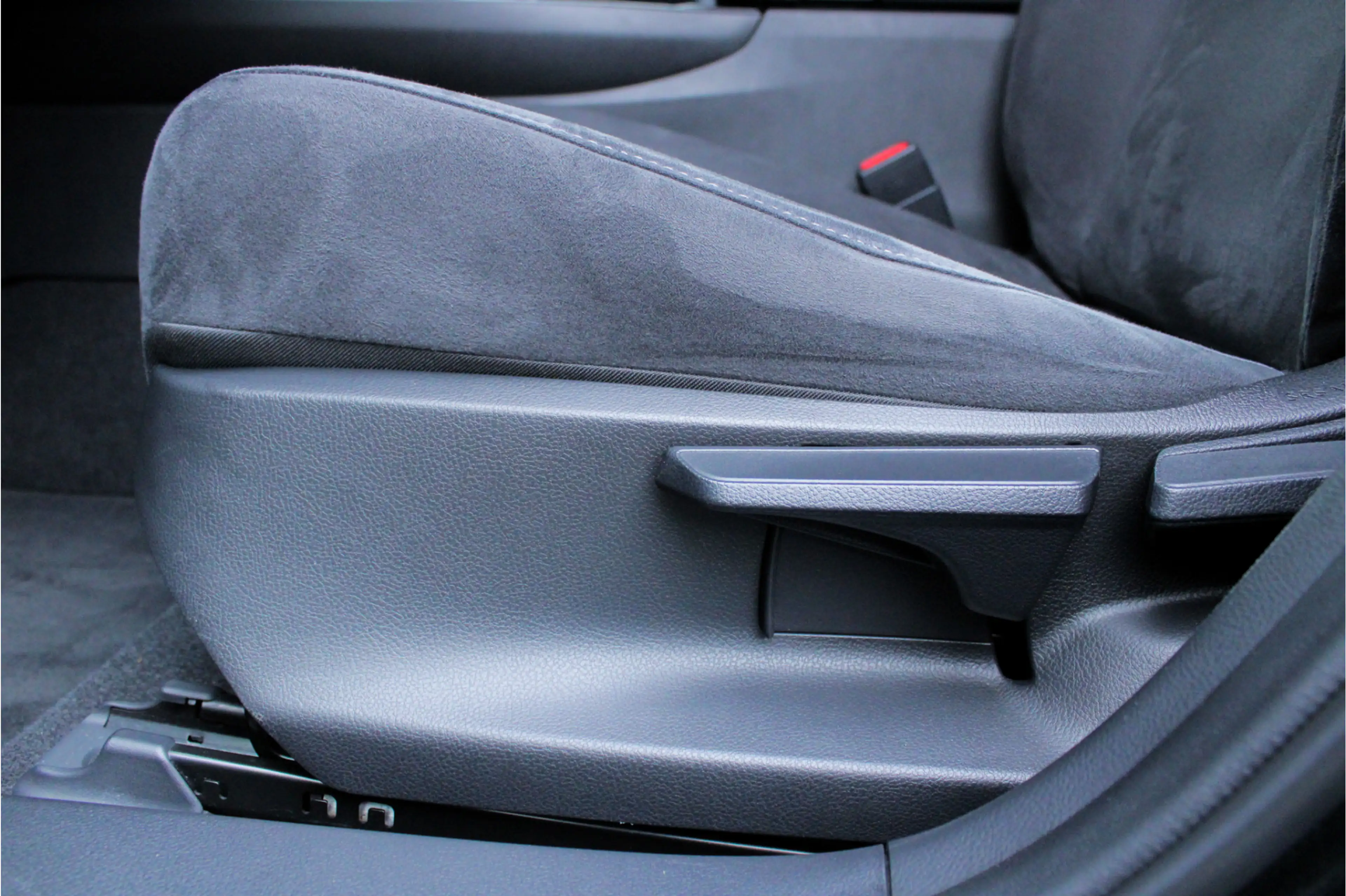 Lexus UX 250h Preference Line |facelift|stoelverwarming|dodehoek — photo 30