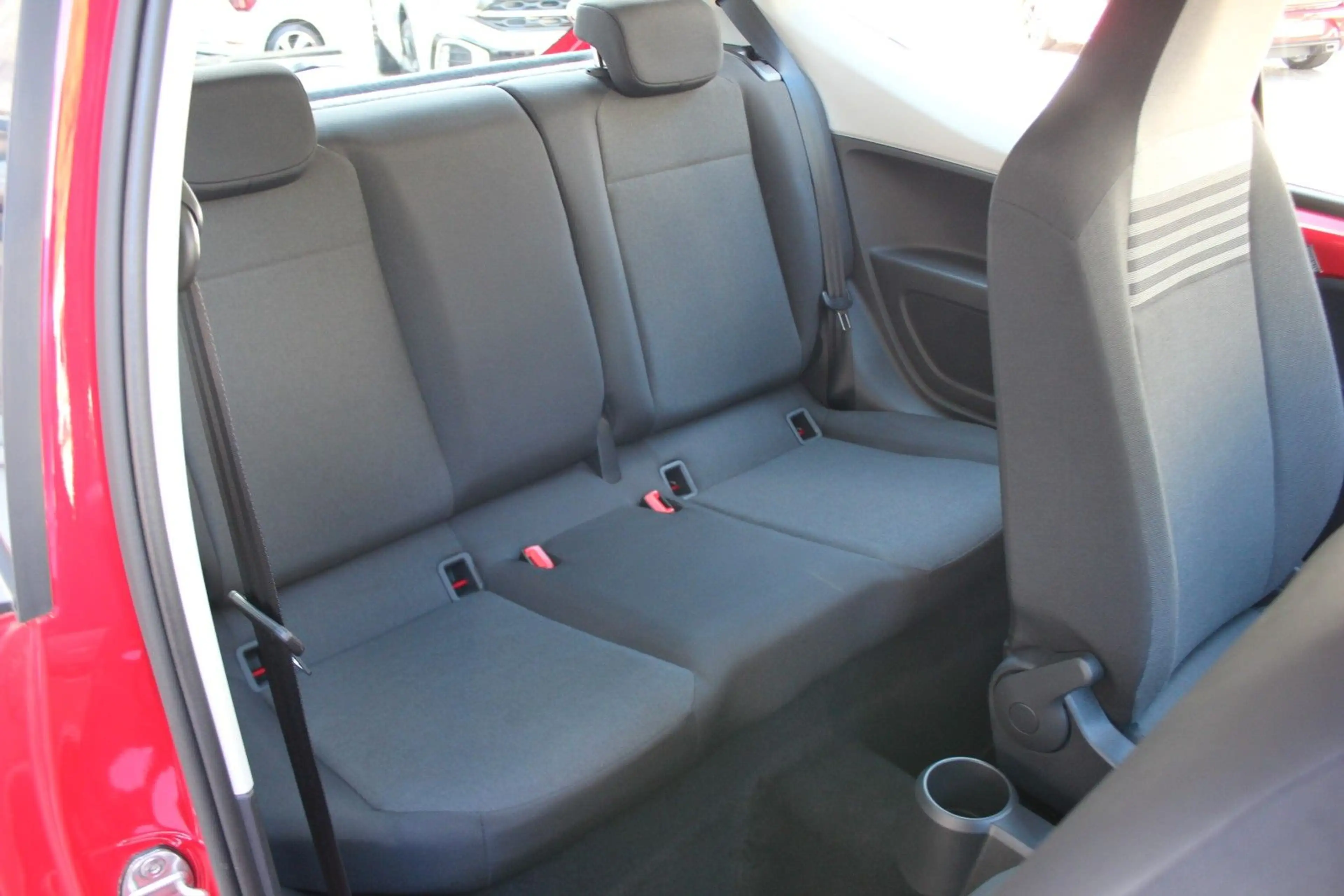 Volkswagen up! move Up! PDC,Kamera,Klima,GRA,BT — photo 9