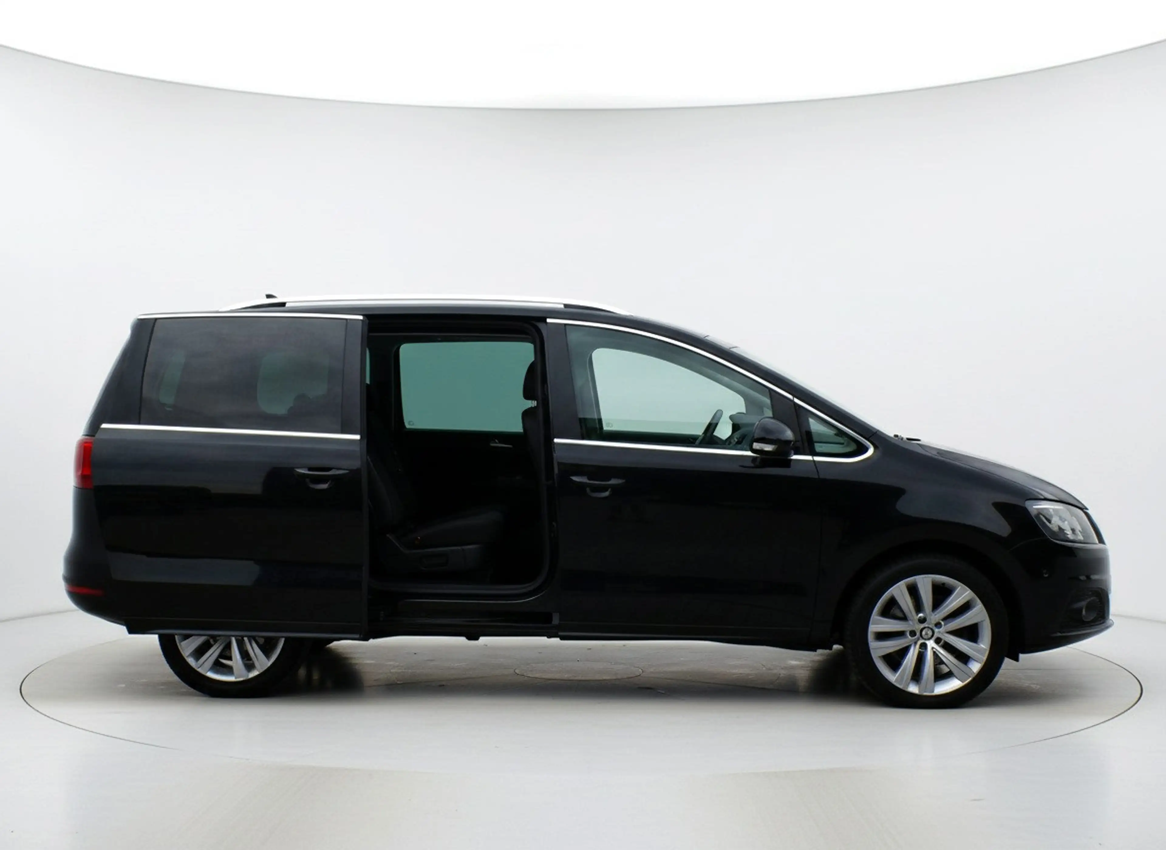 SEAT Alhambra |Automaat|Xenon|Pano|Alcantara|Camera|Cruise — photo 9