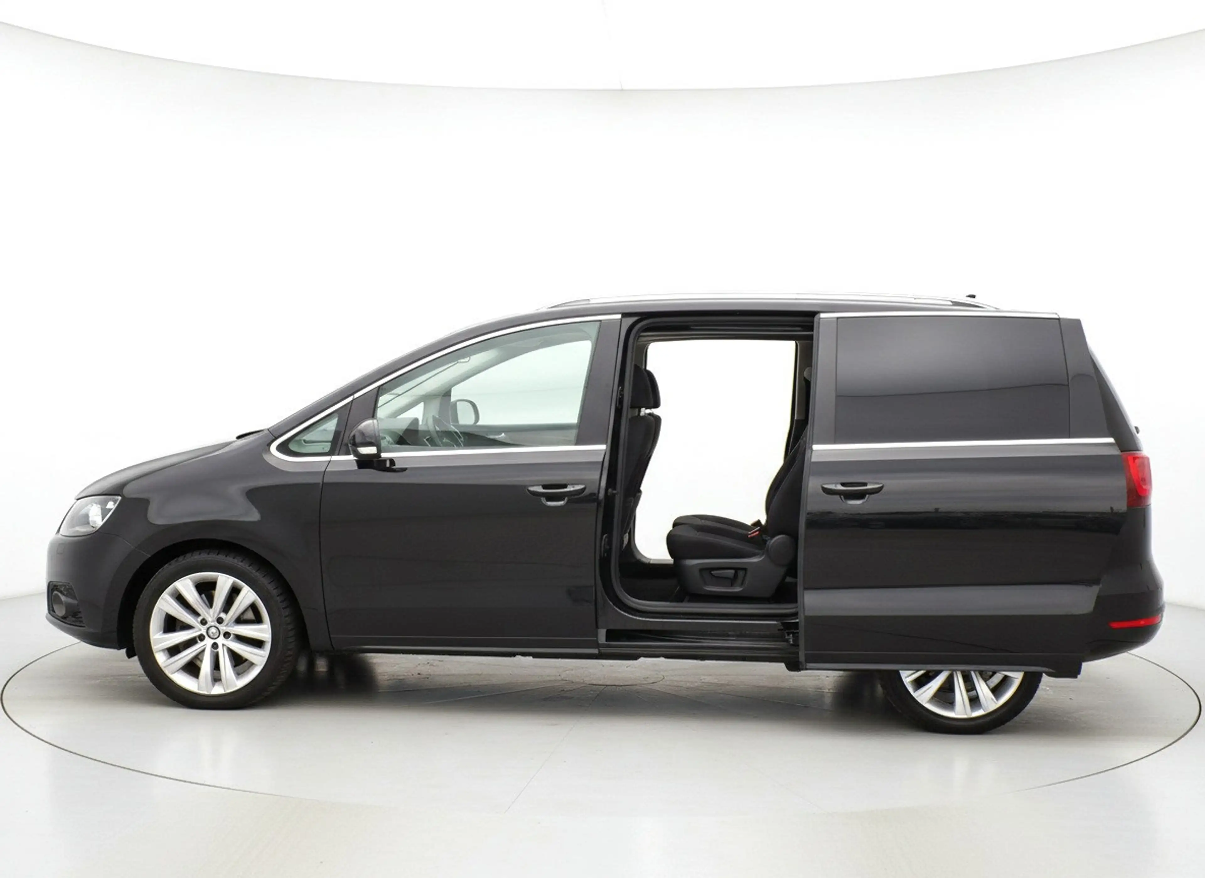 SEAT Alhambra |Automaat|Xenon|Pano|Alcantara|Camera|Cruise — photo 6