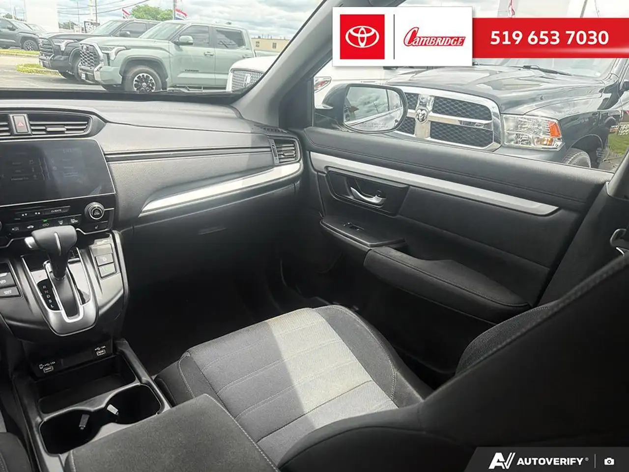 Honda CR-V photo Honda CR-V