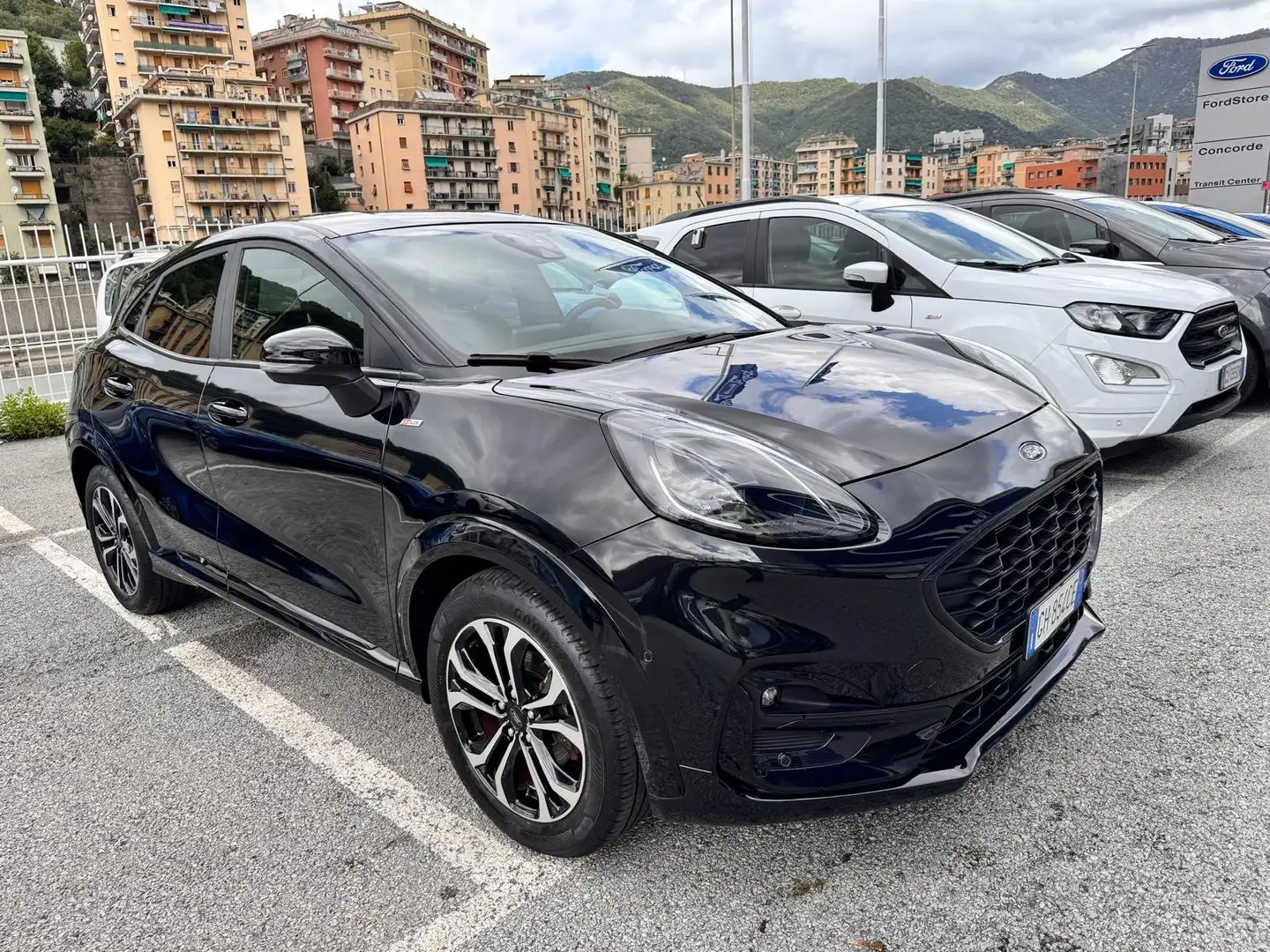 Ford Puma Puma 1.0 ecoboost h ST-Line Zwart - 2