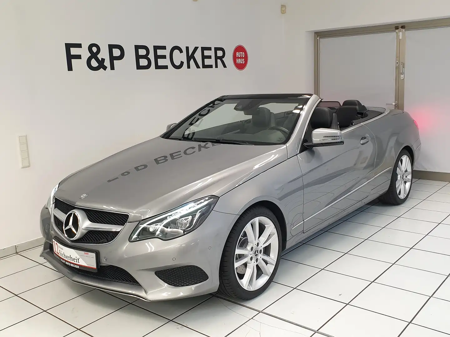 Mercedes-Benz E 350 Cabrio AMG Sport 7G-Tronic 2.Hand Scheckheft MB Gris - 1