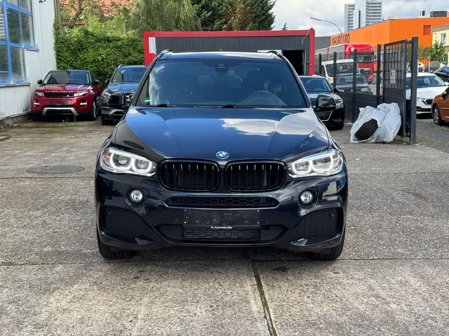 BMW X5 25 d M Sport/eSitze/Navi/Ambiente Schwarz - 2