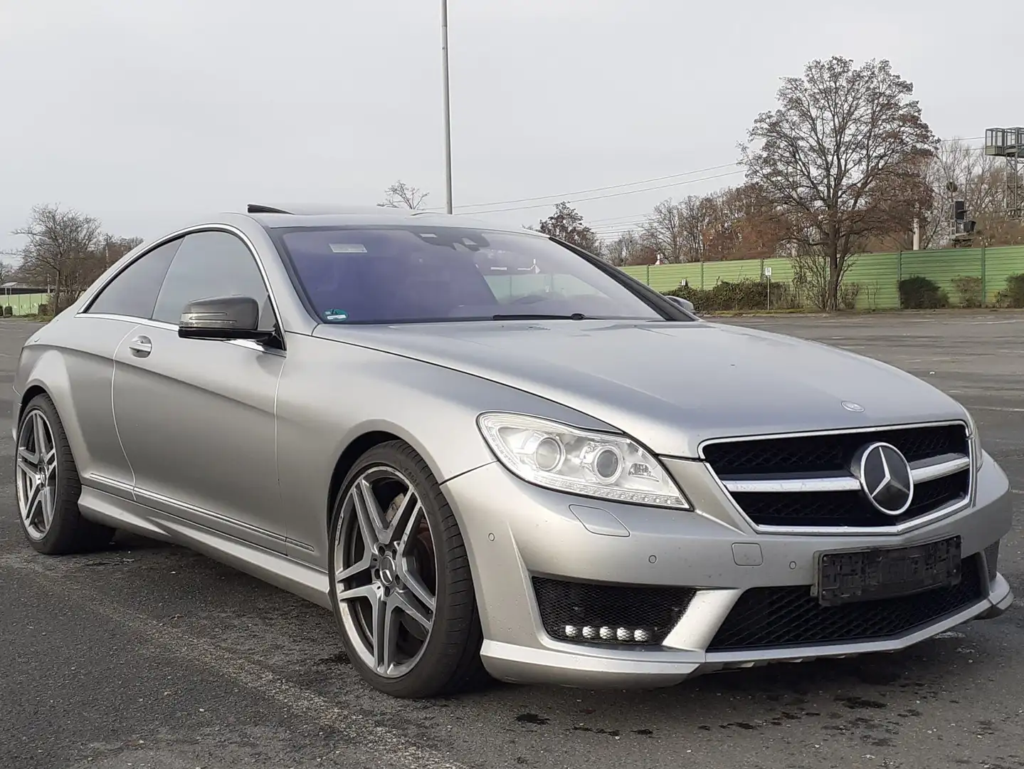 Mercedes-Benz CL 63 AMG CL 63 AMG 7G-TRONIC Performance Package siva - 2
