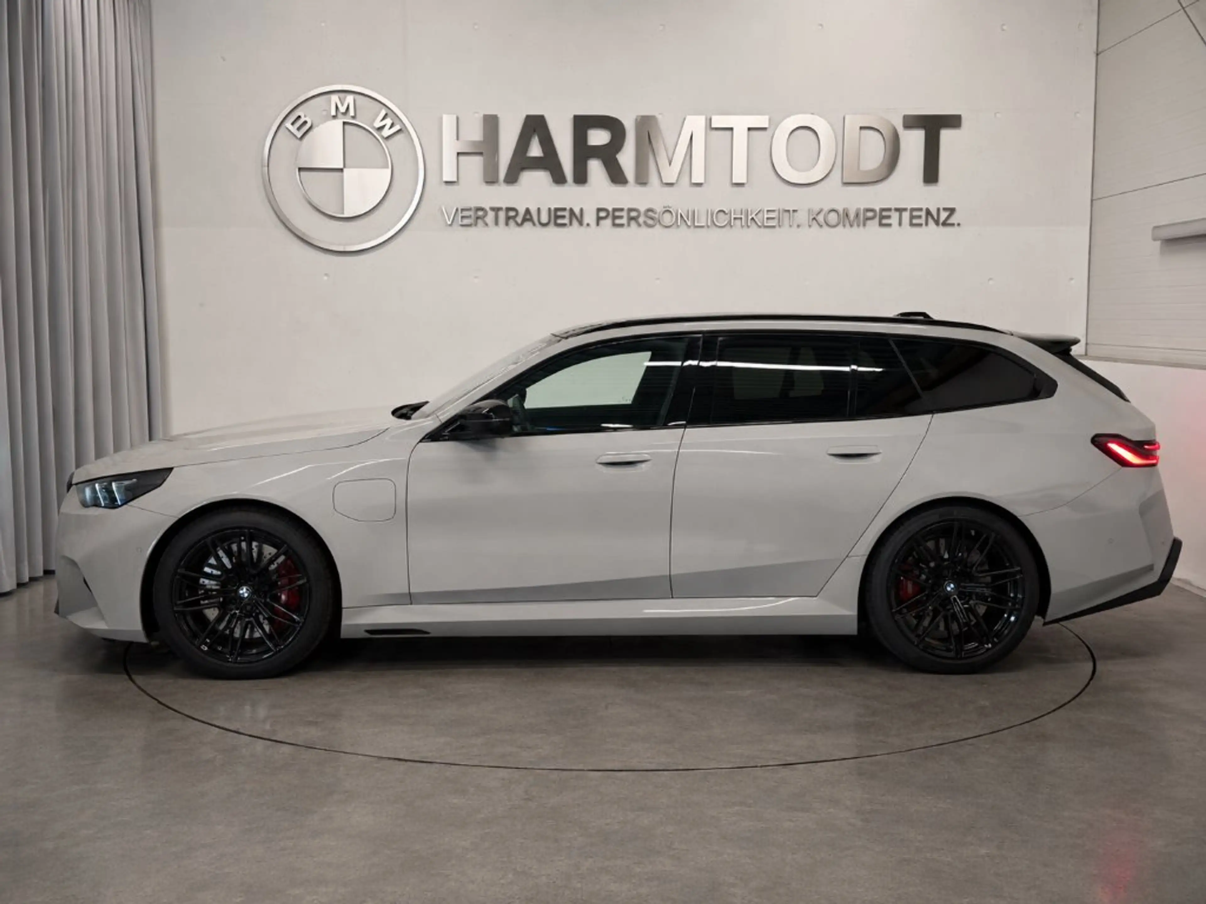 BMW M5 *Comfort Paket* — photo 3