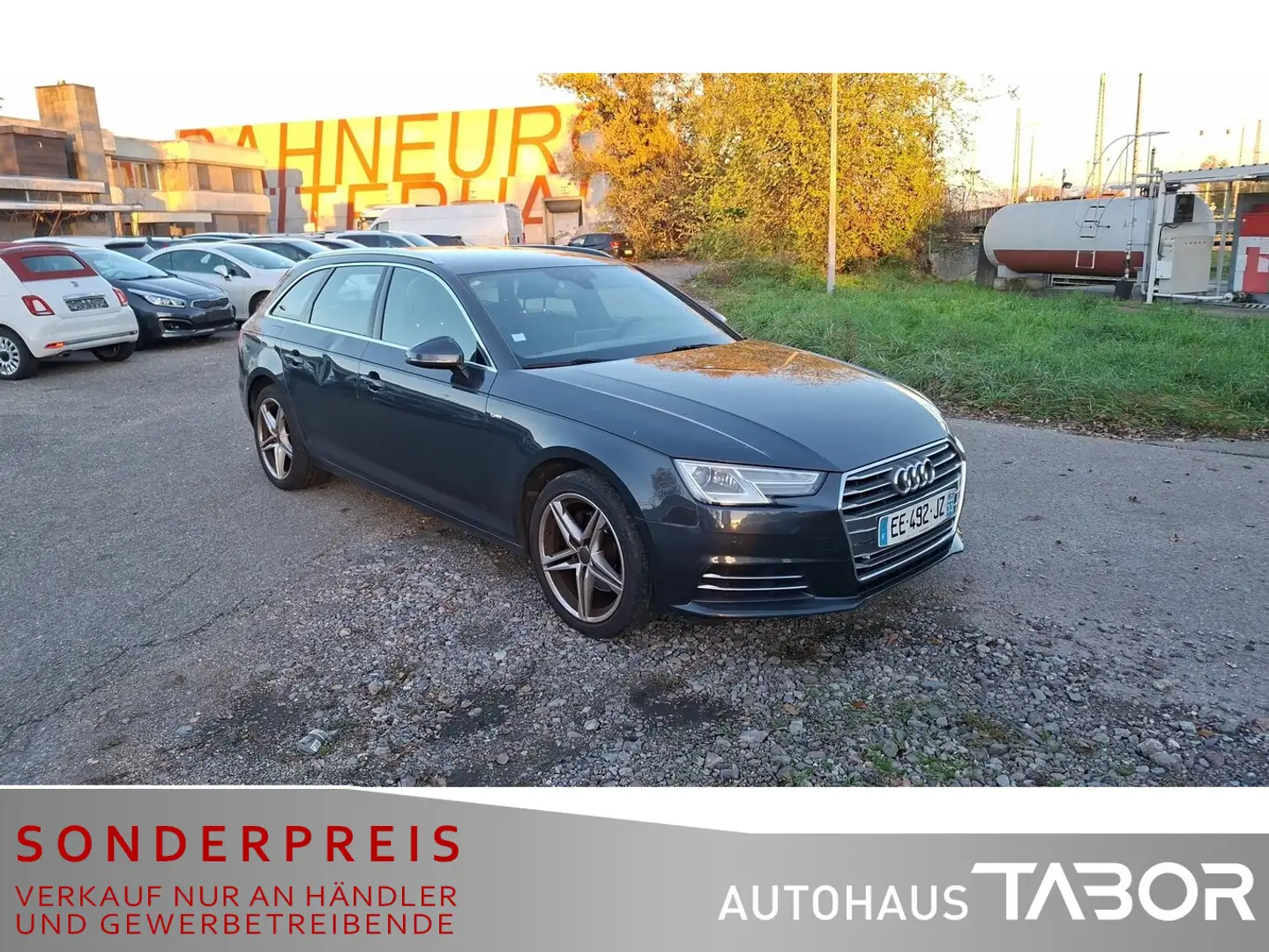 Audi A4 2.0 TDI Avant sport S-tronic S-line NAV LM - 2