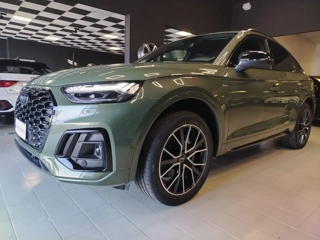 Audi Q5 SPB 40 TDI quattro S tronic Identity Black, миниатюра 3