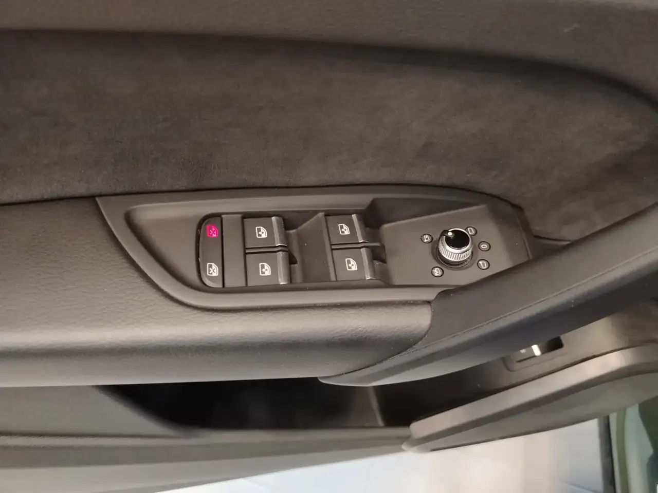 Audi Q5 SPB 40 TDI quattro S tronic Identity Black, миниатюра 8