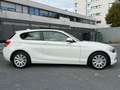BMW 120 i ADVANTAGE / AUTOMATIK / 1 HAND / PDC / Bianco - thumbnail 8