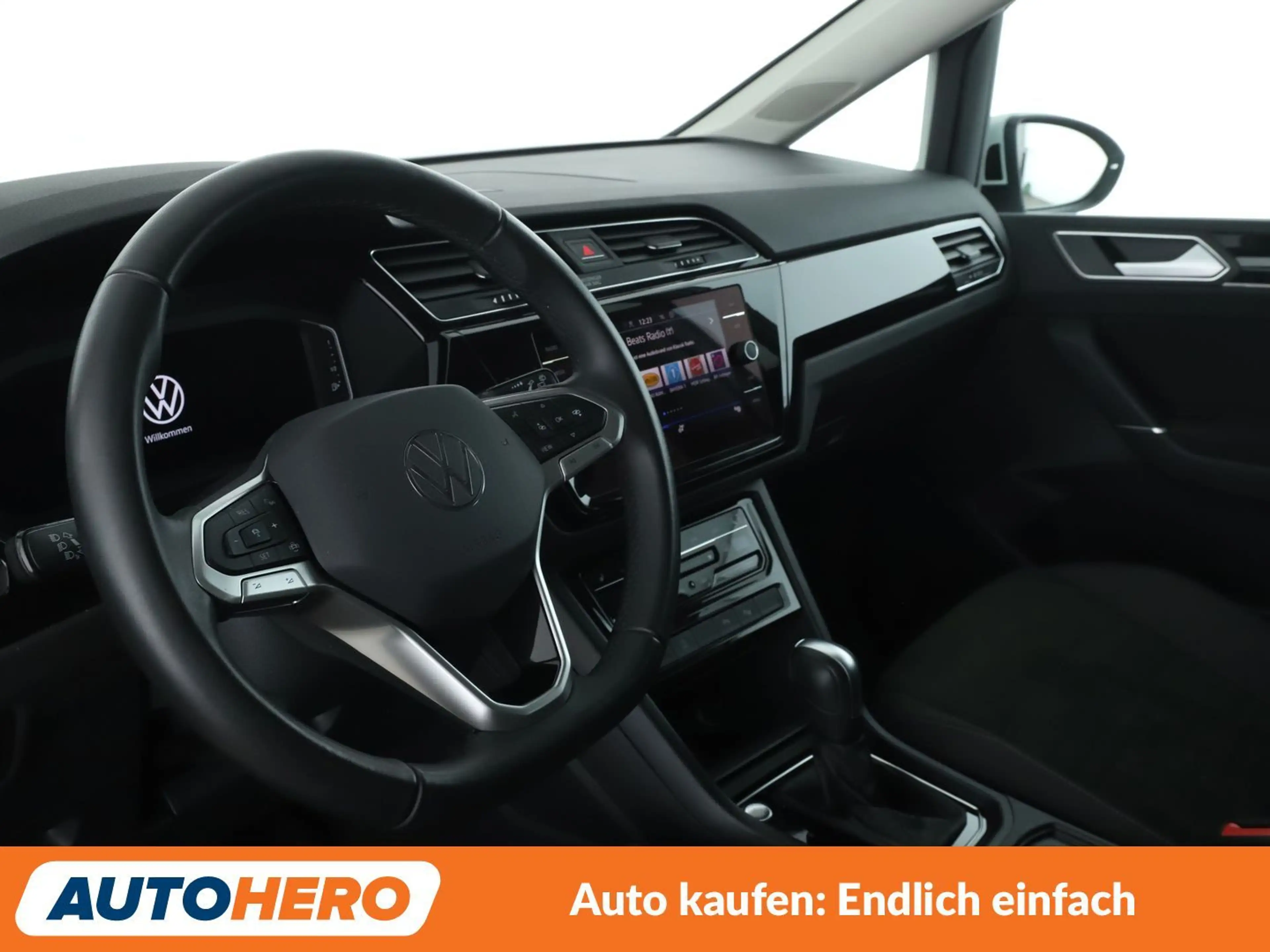 Volkswagen Touran 1.5 TSI ACT Highline BMT Aut.*NAVI*ACC* — photo 11