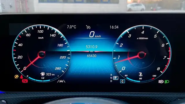 Mercedes-Benz A-Class view 13