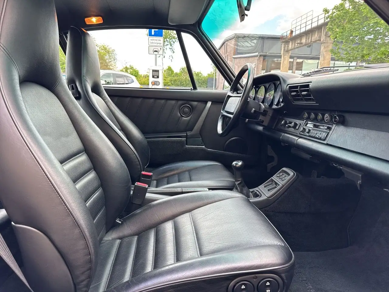 Porsche 964 Carrera 4 Coupe / 65.912 KM / 2. Hand, foto 10