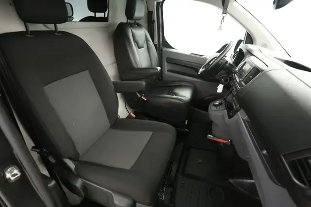 Peugeot Expert view 10