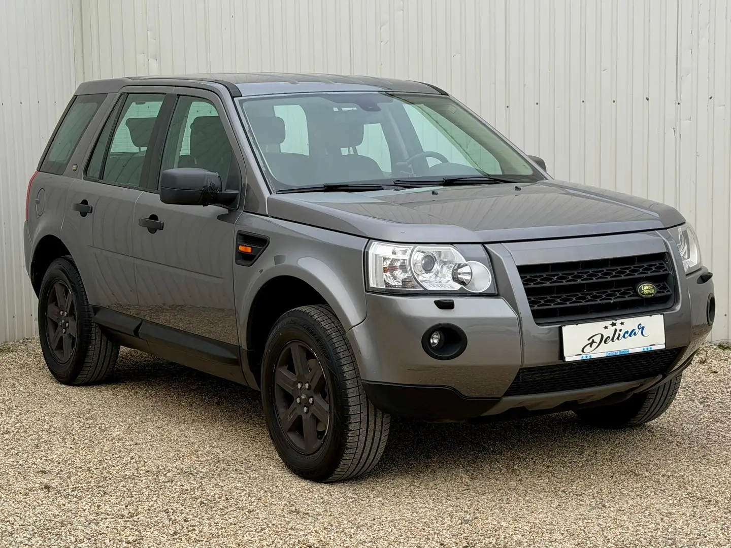 Land Rover Freelander E TD4 Grau - 1