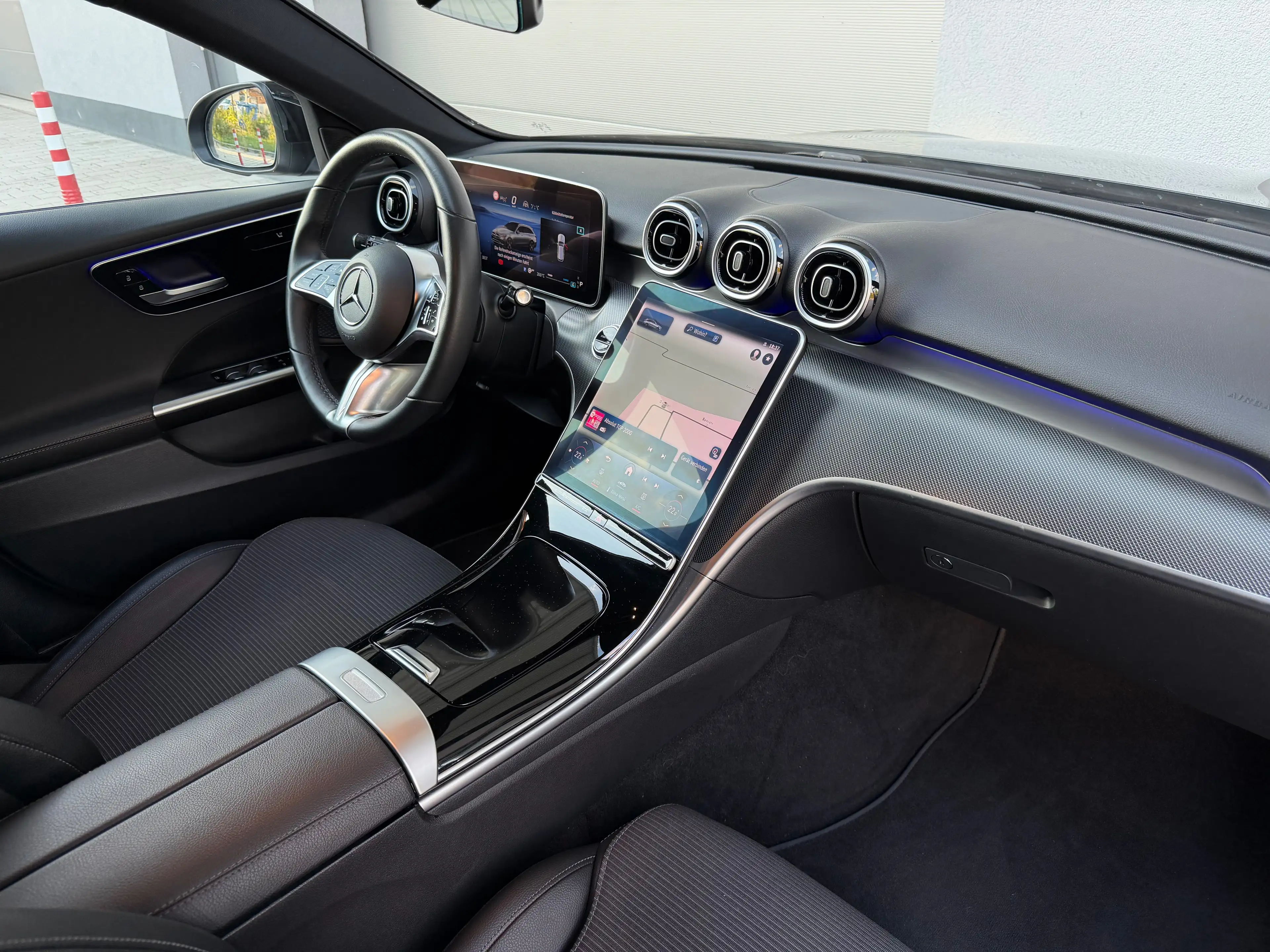 Mercedes-Benz C 300 C 300 d — photo 13