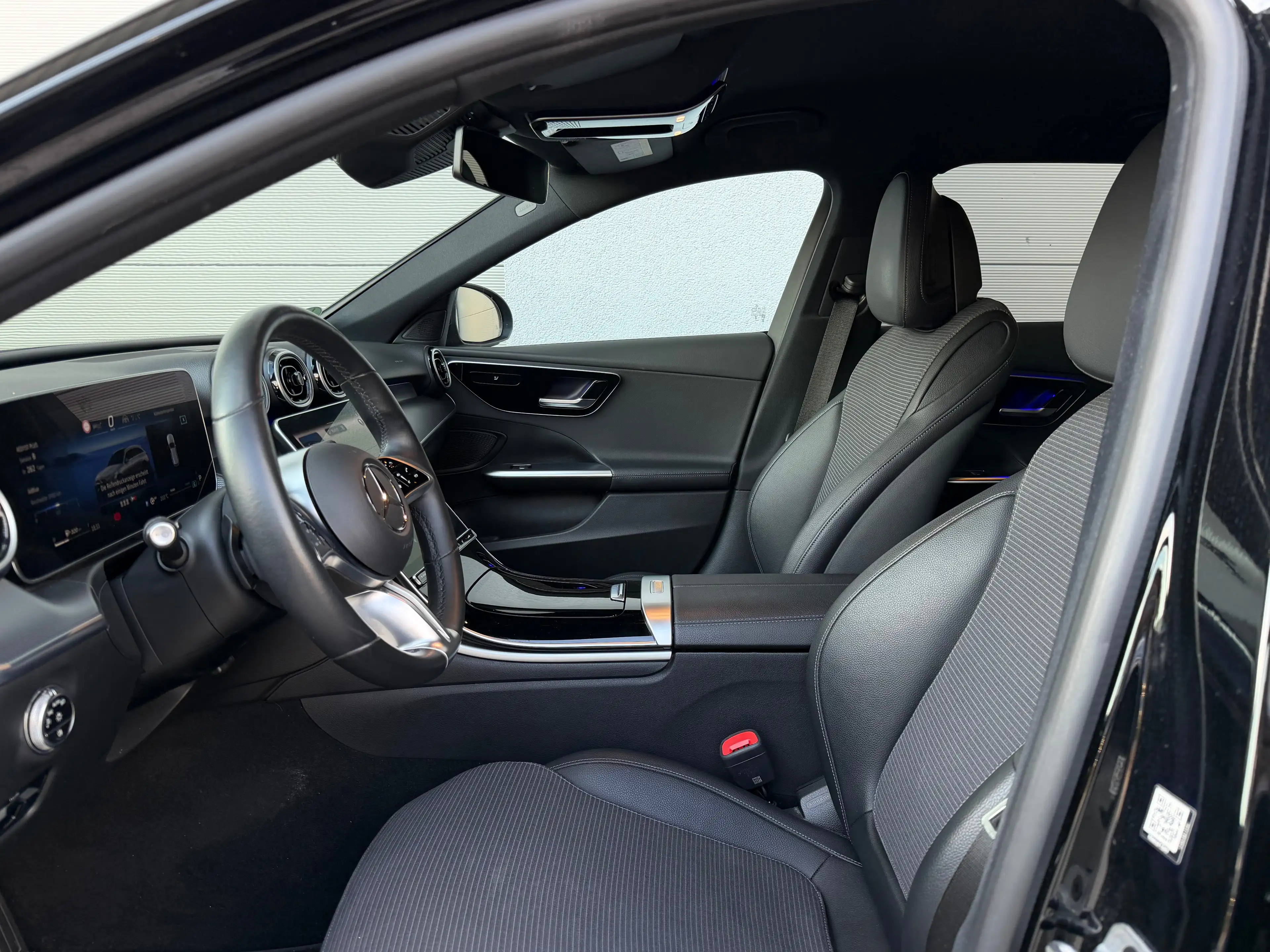 Mercedes-Benz C 300 C 300 d — photo 7