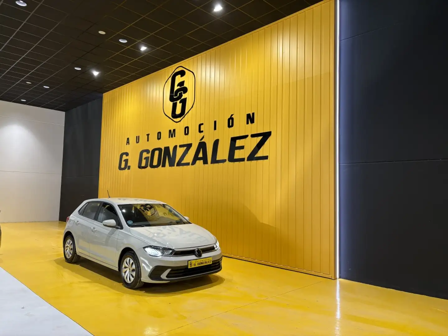 Volkswagen Polo 1.0 TSI 70kW Beige - 1