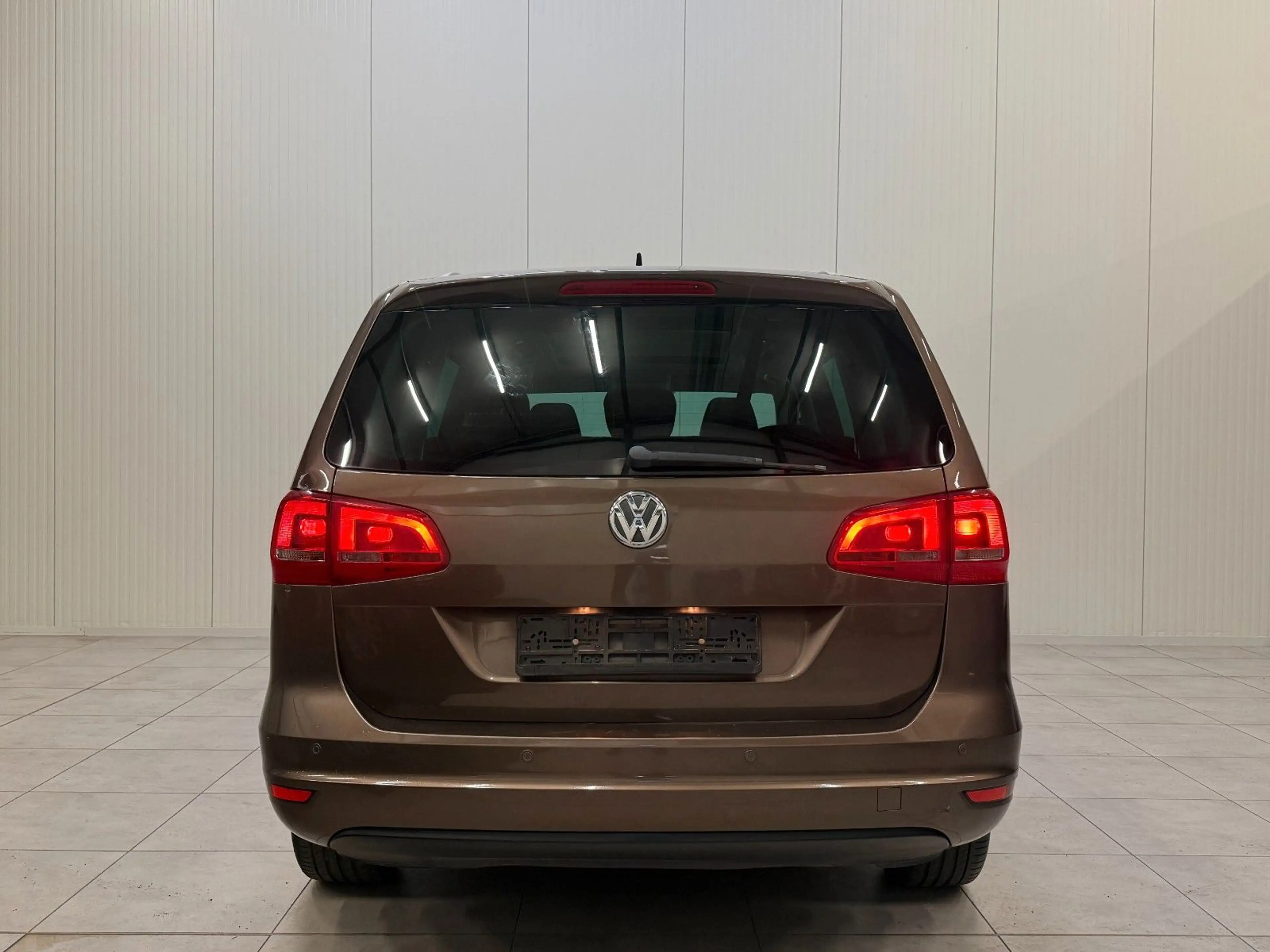 Volkswagen Sharan 2.0 TDI Highline BMT / PANORAMA / 7 SITZE — photo 4