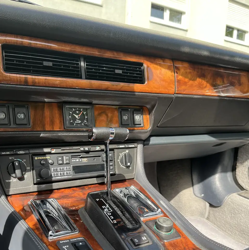 Jaguar XJS V12 Automatik 2+2 Convertible, foto 7