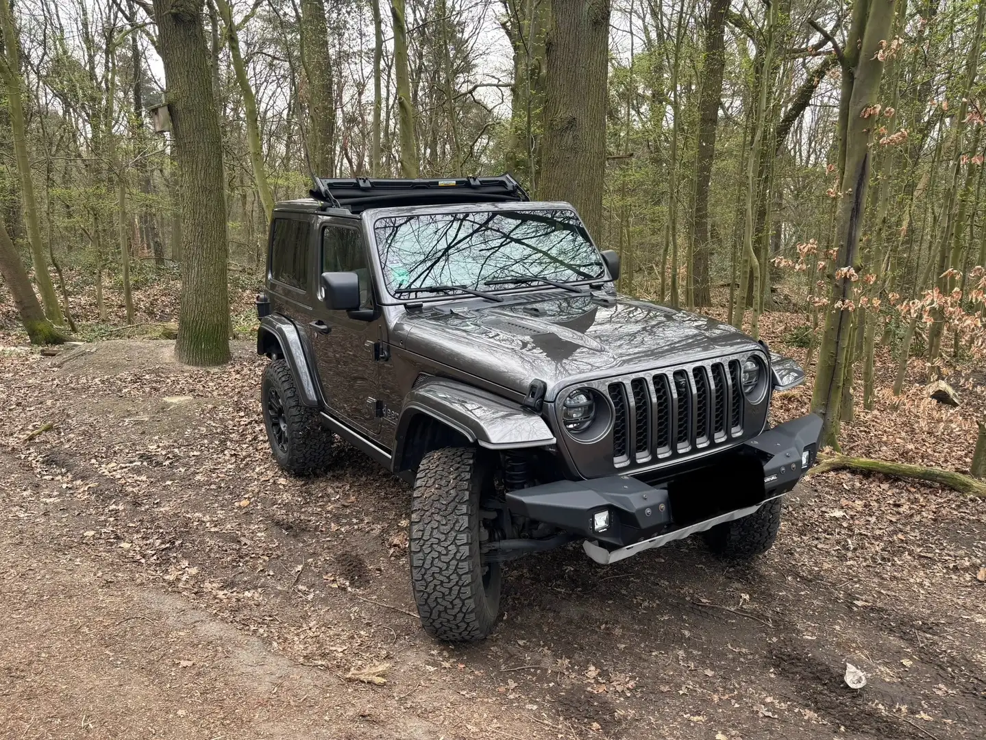 Jeep Wrangler Wrangler 2.0 T-GDI Hardtop AWD Automatik Sahara Grau - 1