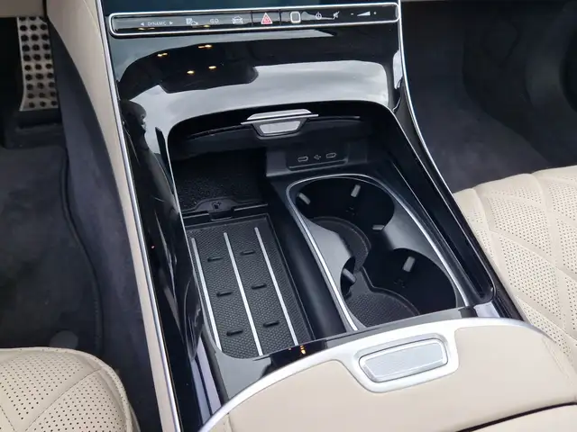 Mercedes-Benz S-Class view 14