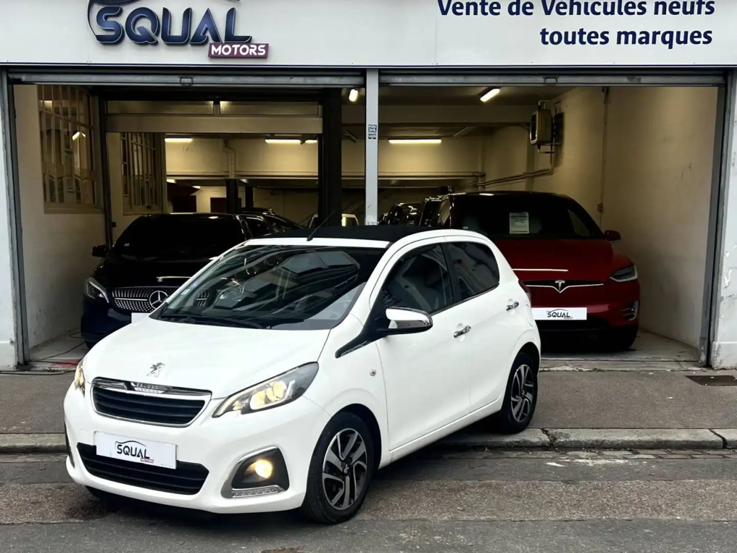 Peugeot 108 1.2 PureTech Allure Top 5p Blanc - 1