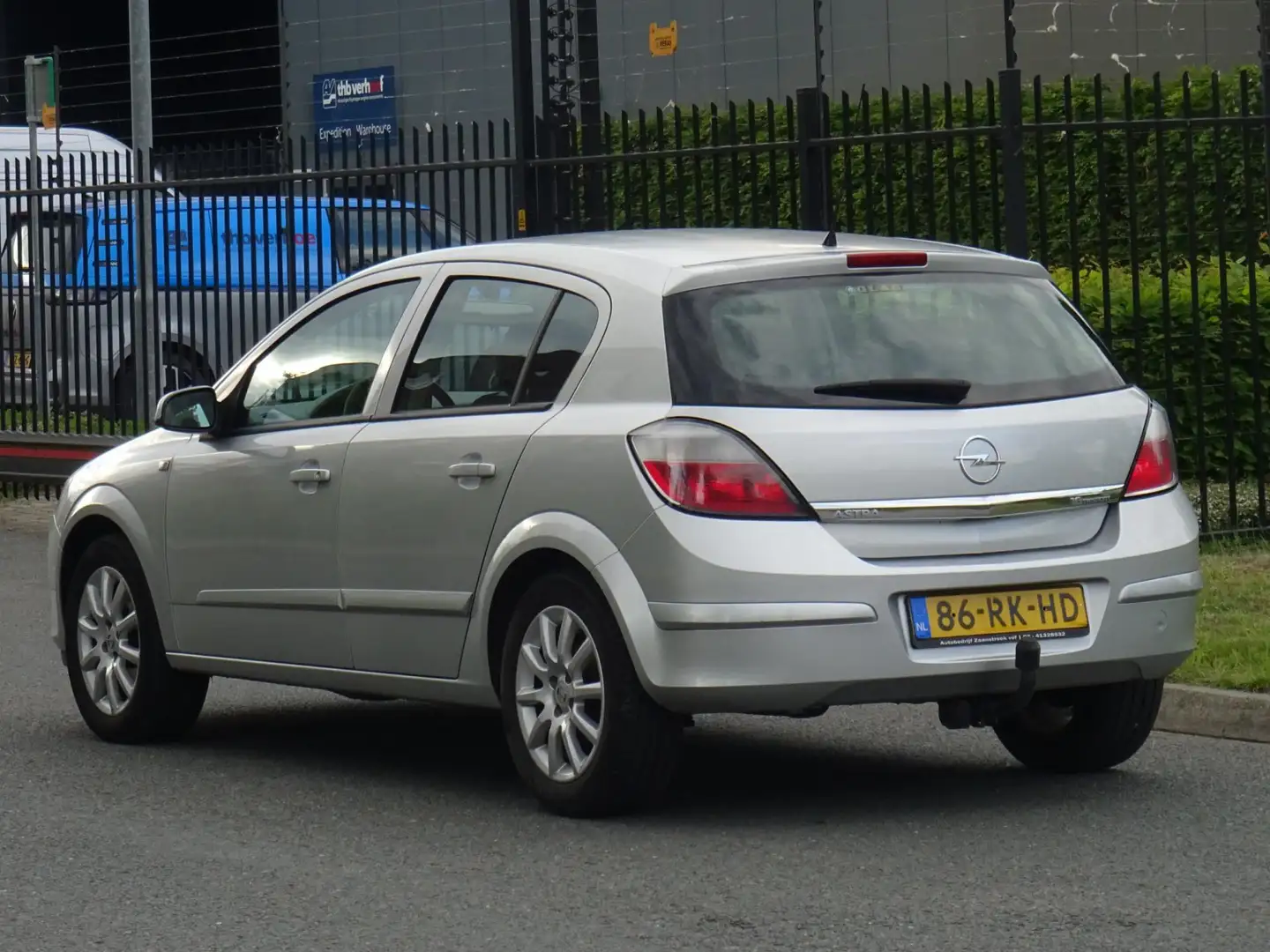 Opel Astra 1.6 Enjoy AUTOMAAT NAP/AIRCO/CRUISE *EXPORT* Grijs - 2