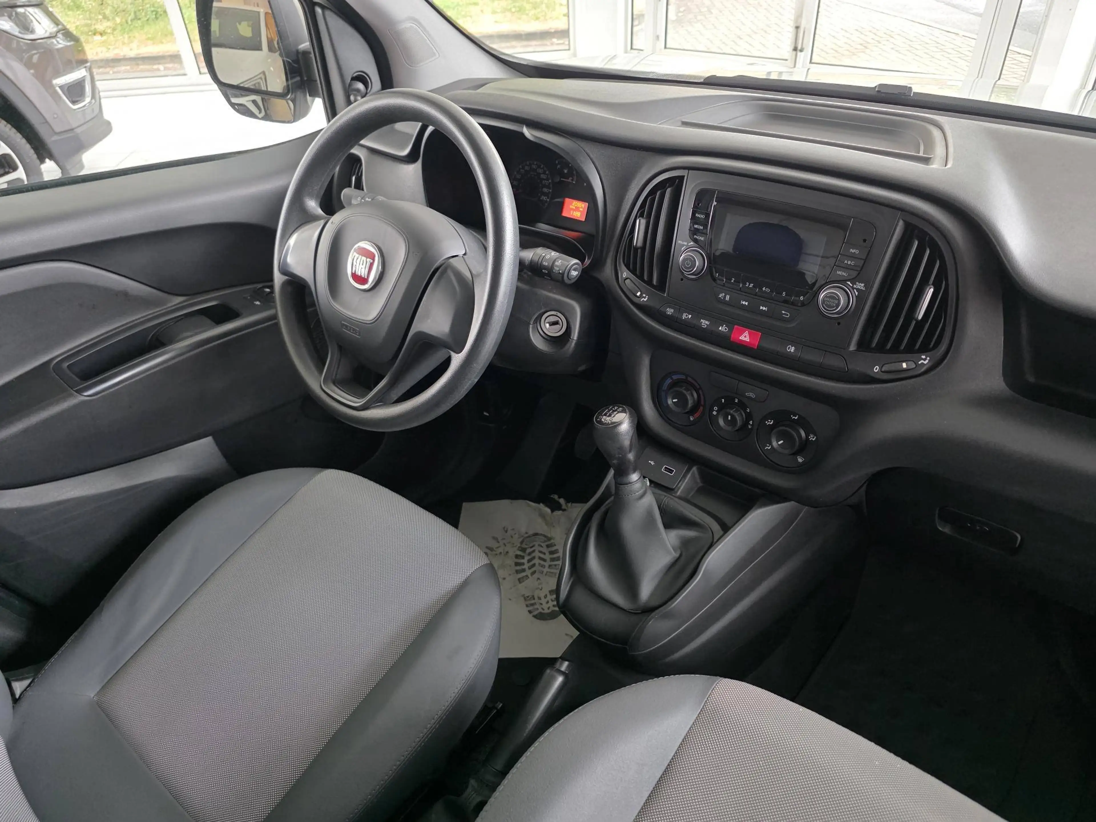 Fiat Doblo L1H1 — photo 8
