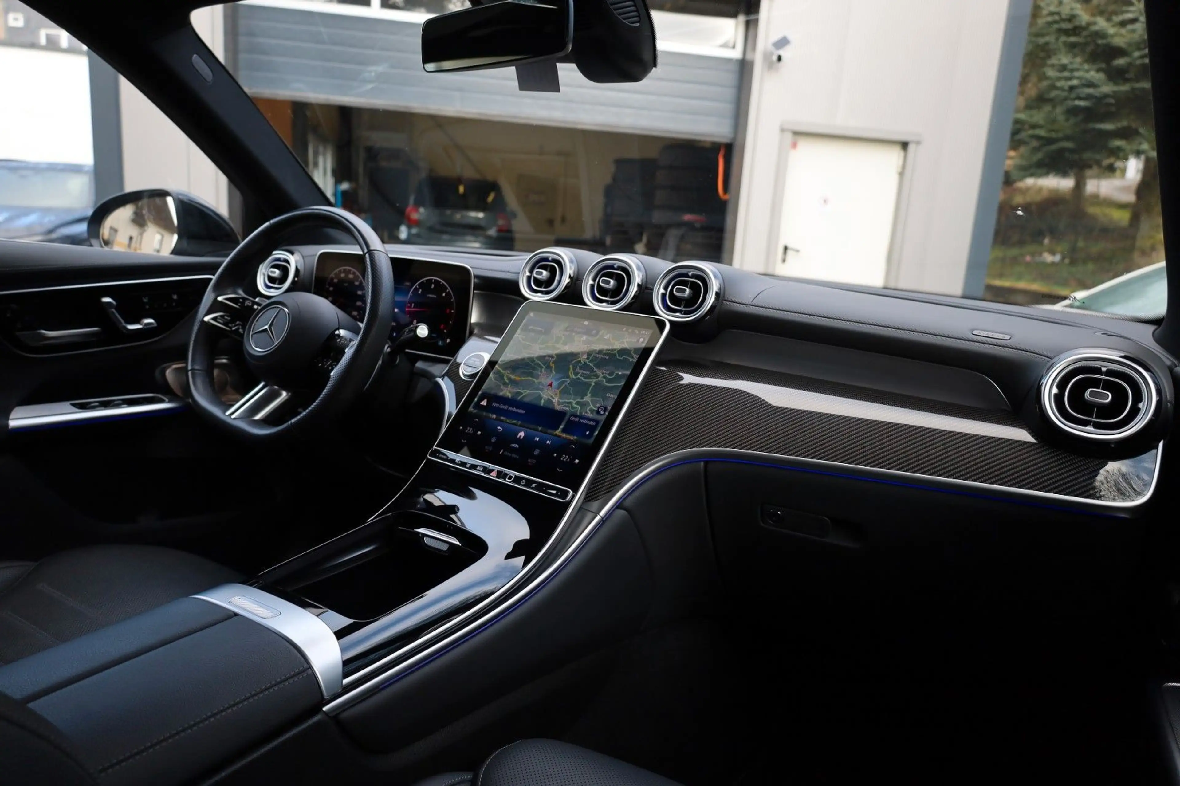 Mercedes-Benz GLC 450 d 4Matic/AMG Line/PANO/VOLL/ACC/BURMESTER — photo 13