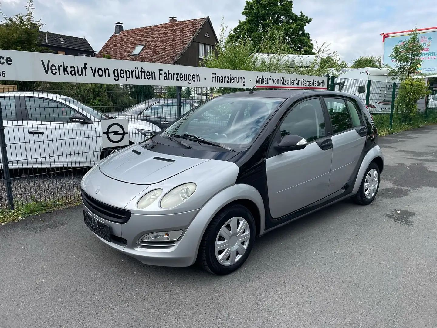 smart forFour Basis 95 PS, 5-Sitzer, KLIMA...TÜV NEU! Noir - 2