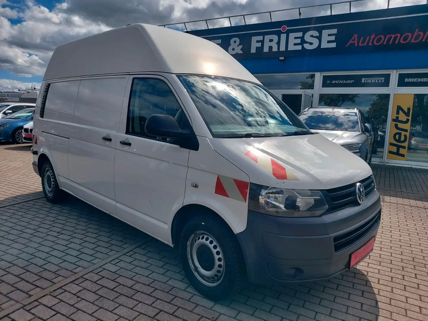 Volkswagen T5 Transporter Kasten Kombi Hoch lang Camper Weiß - 2