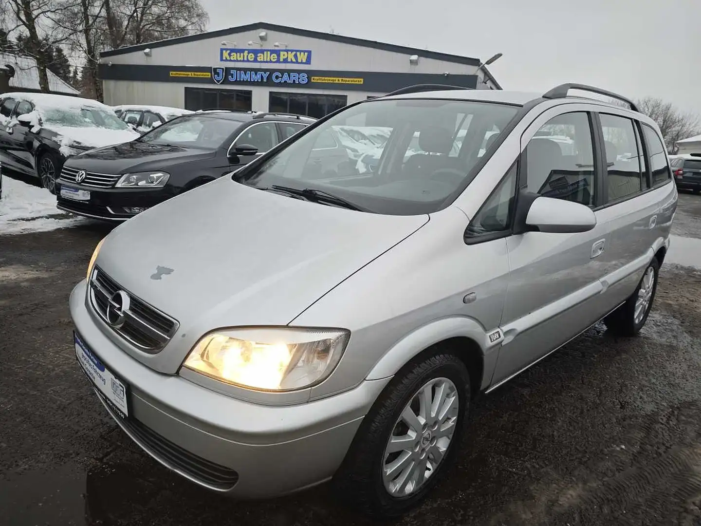 Opel Zafira 2.2 Njoy Silber - 1