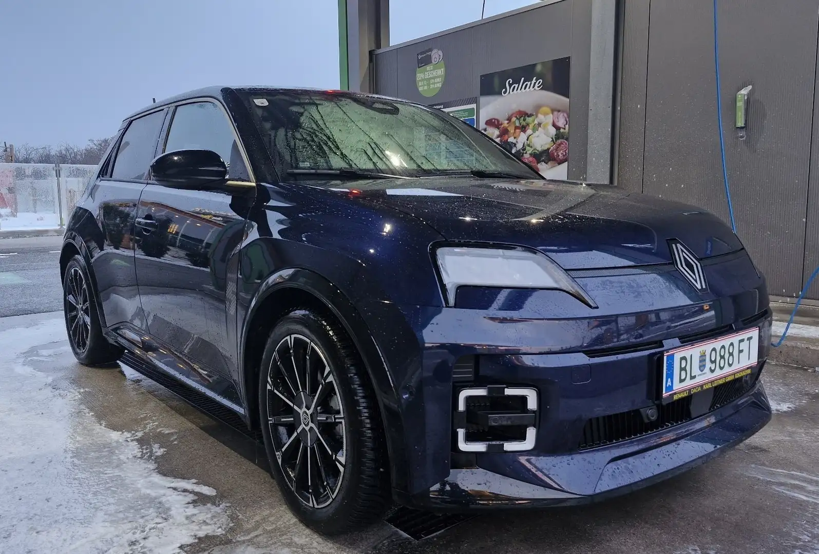 Renault R 5 R5 E-Tech 150 PS 52kWh Comfort Range Iconic Five Blau - 2