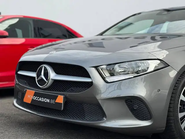 Mercedes-Benz A view 2