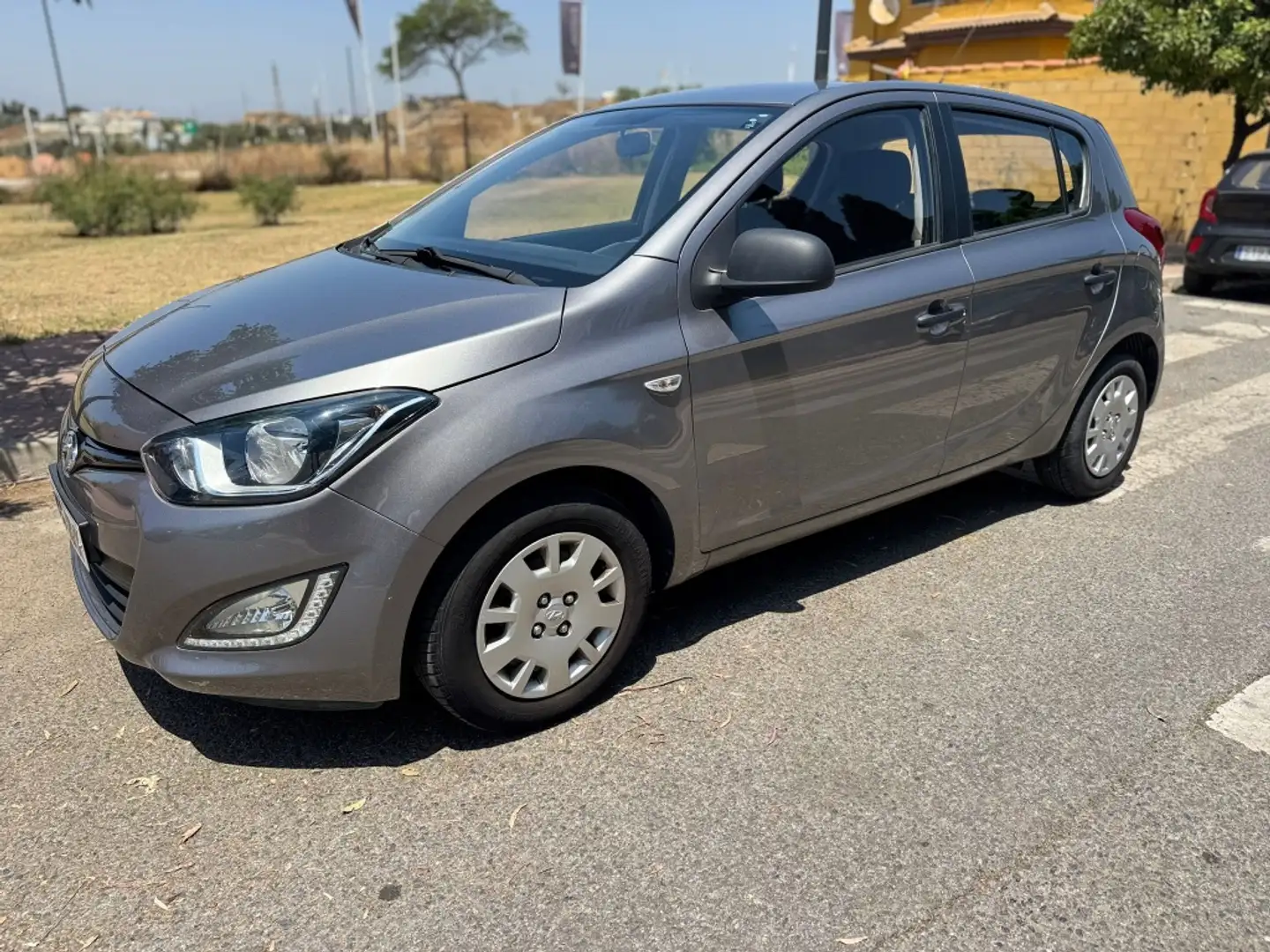 Hyundai i20 1.2i City Grigio - 1