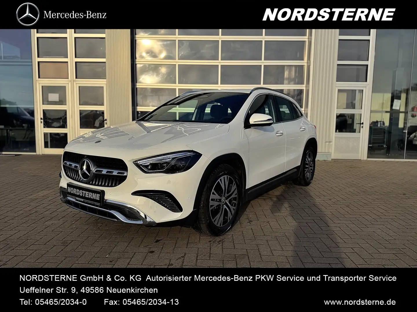 Mercedes-Benz GLA 200 GLA 200 d Distronic 360 Grad DAB AHK Ambiente Blanc - 1