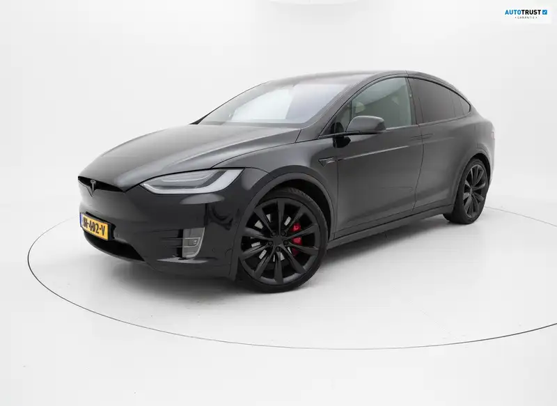 TESLA Model X