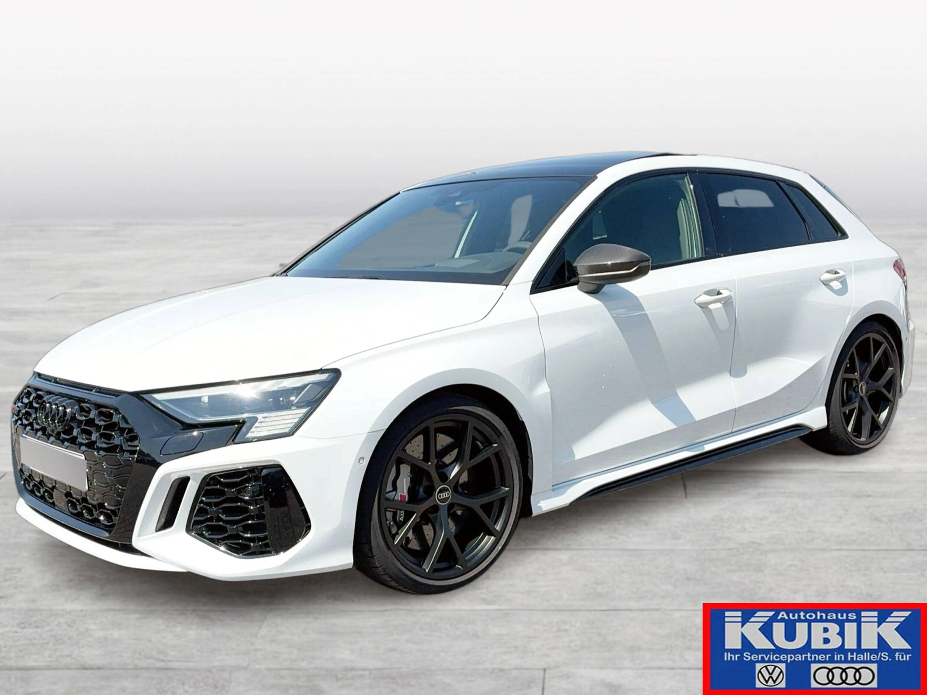 Audi RS3 Sportback 2,5 TFSI quattro S tronic+Dynamik Plus+Sportabgasanlage+Keramikbremse+ — photo 2