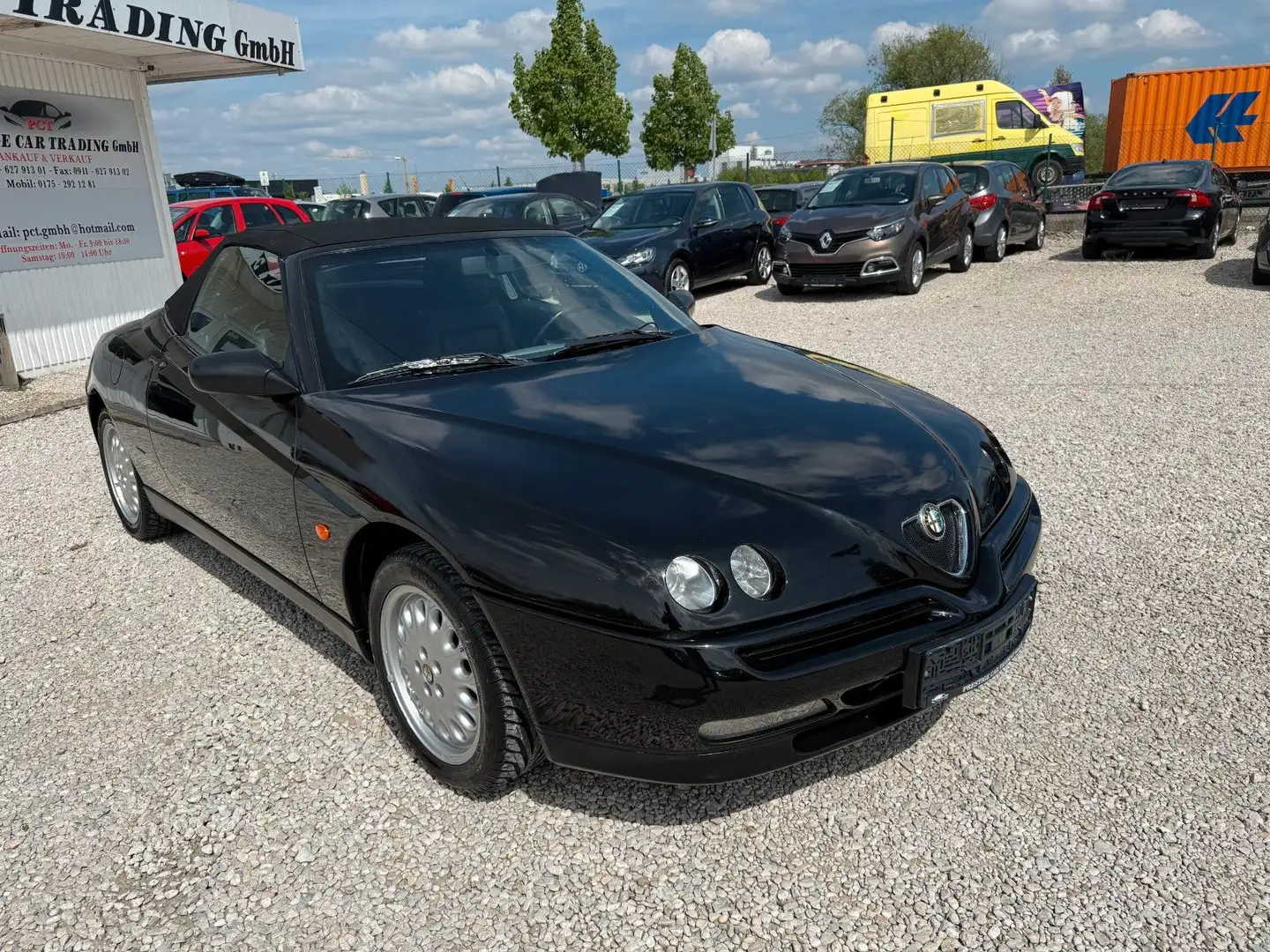 Alfa Romeo Spider 2.0 16V T.Spark Base Negro - 2
