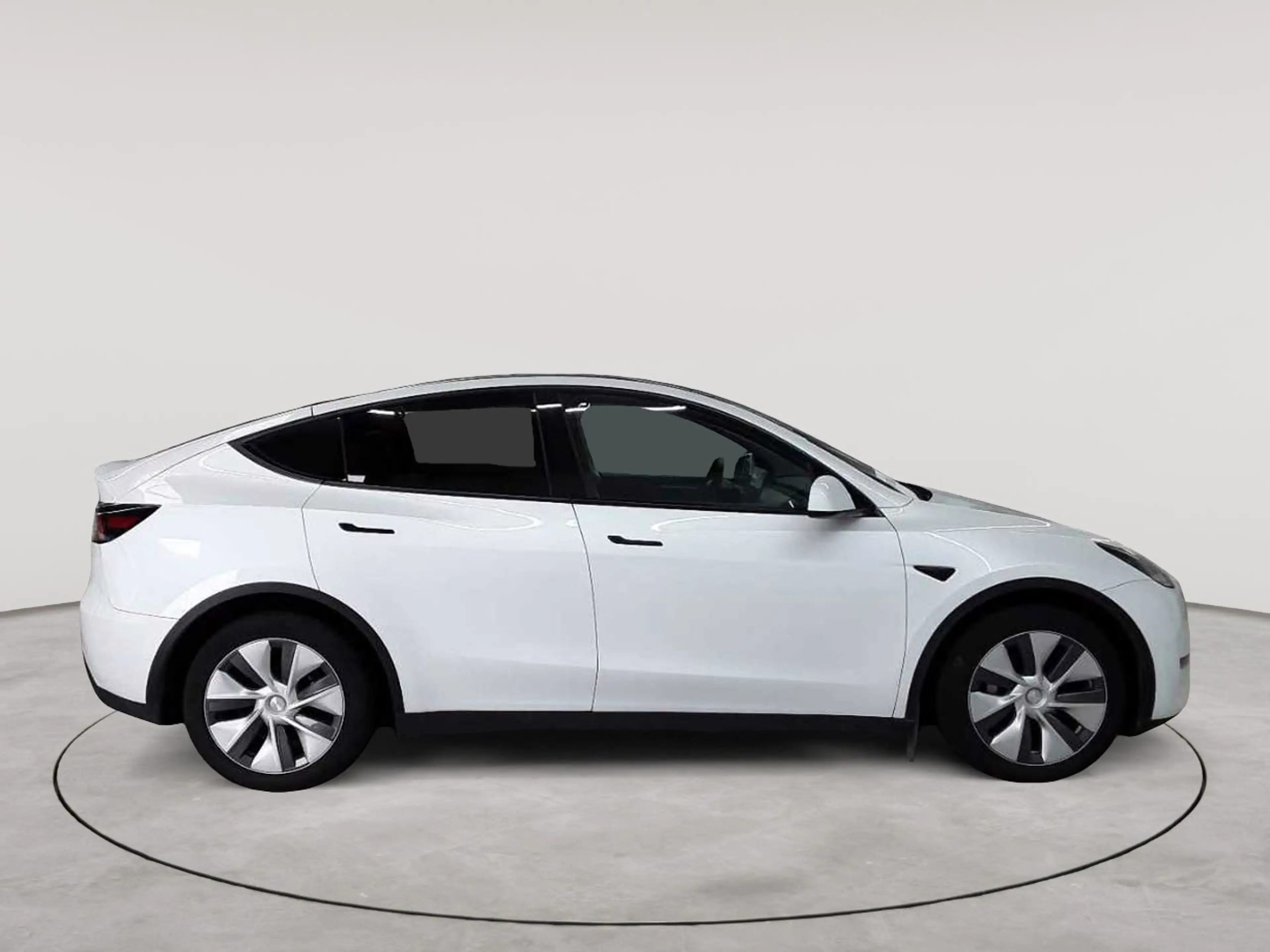 Tesla Model Y Model Y Long Range AWD enh. Autopilot — photo 3