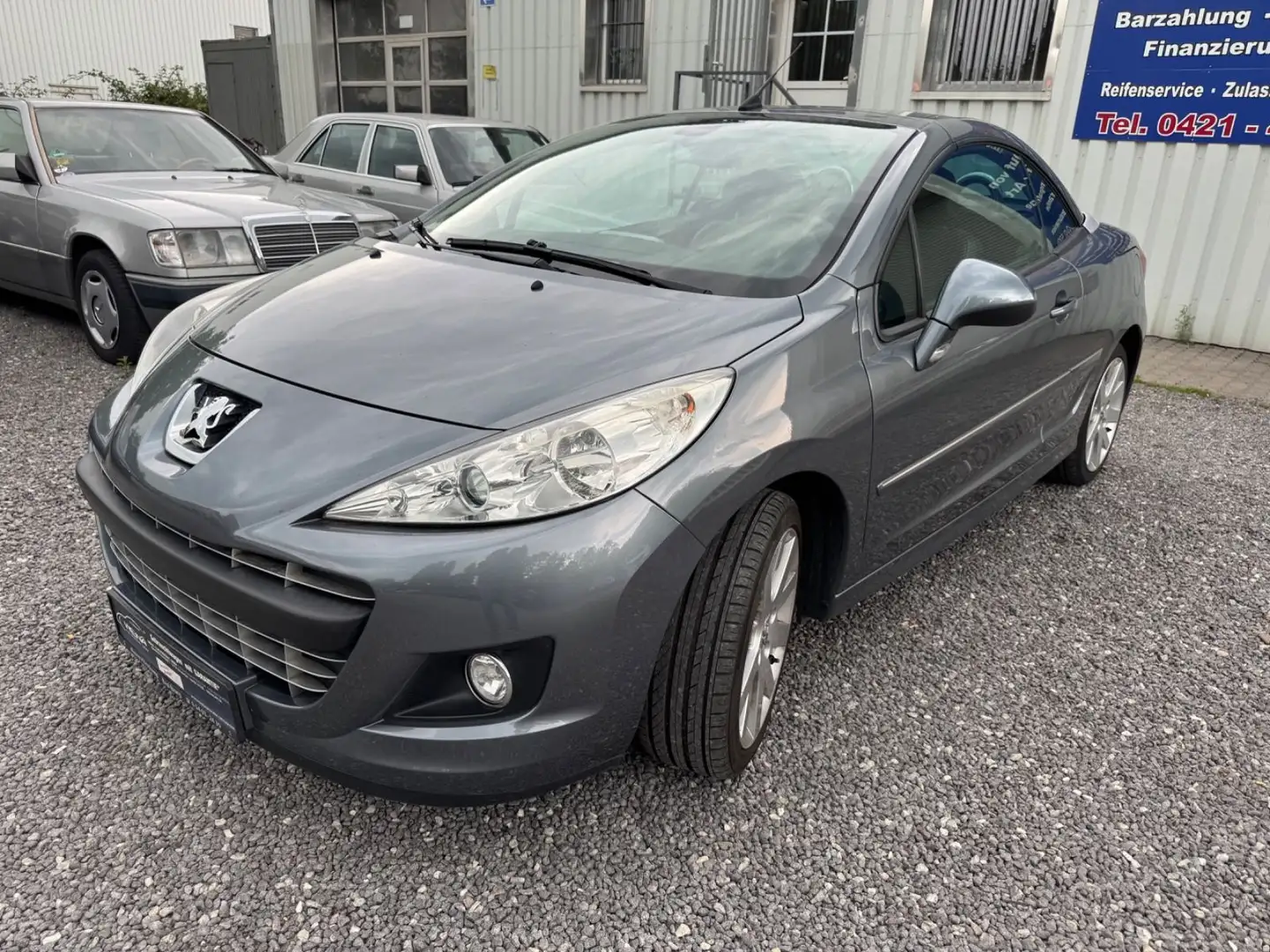 Peugeot 207 CC Cabrio-Coupe Platinum Leder Klima Grau - 1