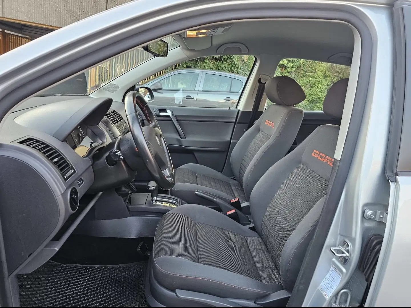 Volkswagen Polo Goal Automatik 1.4 Grau - 1