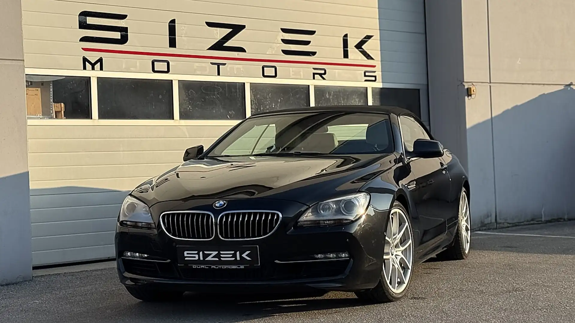 BMW 640 i Cabrio Österreich-Paket Aut. Schwarz - 1