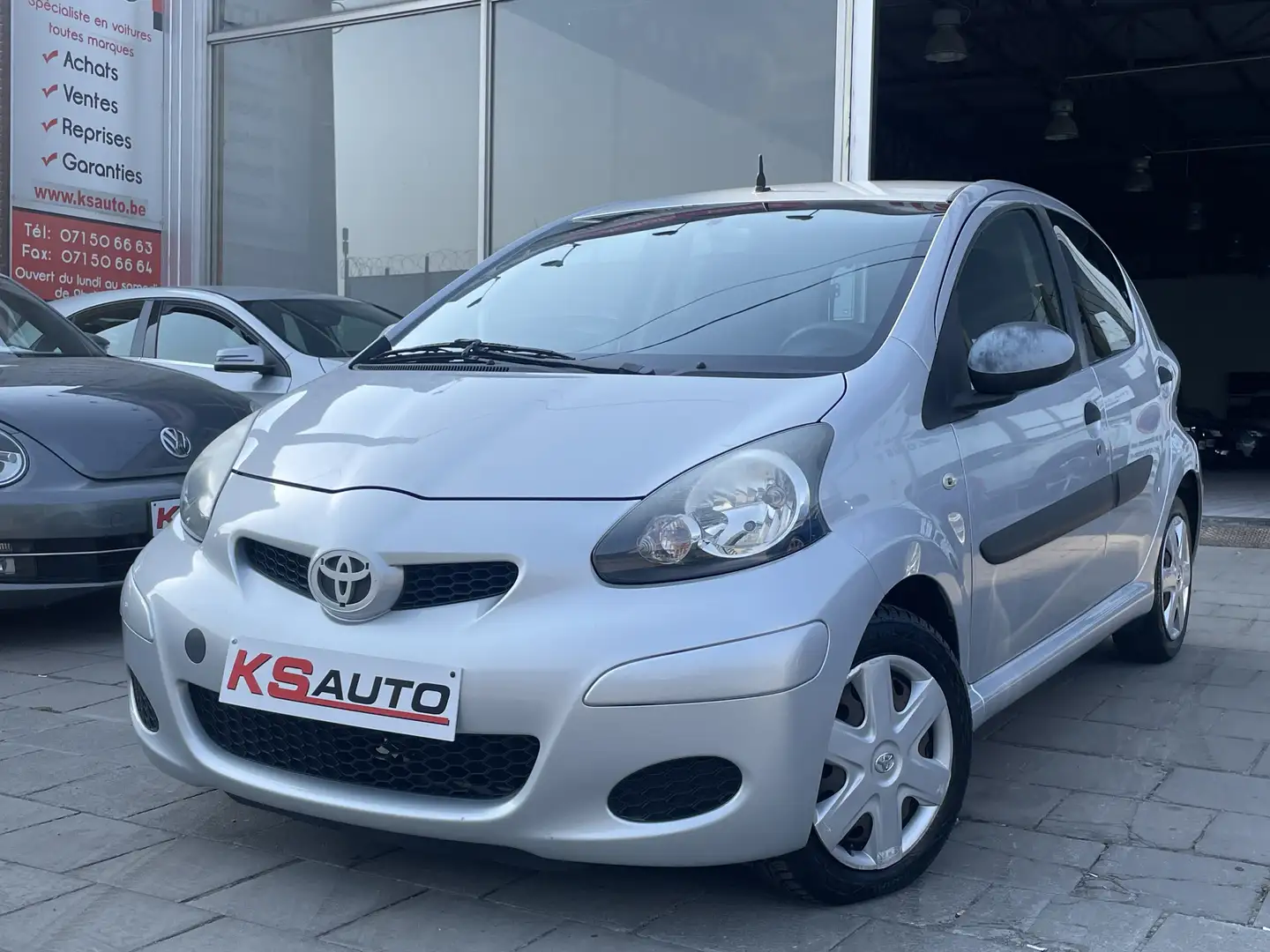 Toyota Aygo 1.0I/164.141KM/5 PORTES/EURO 4 Серый - 1