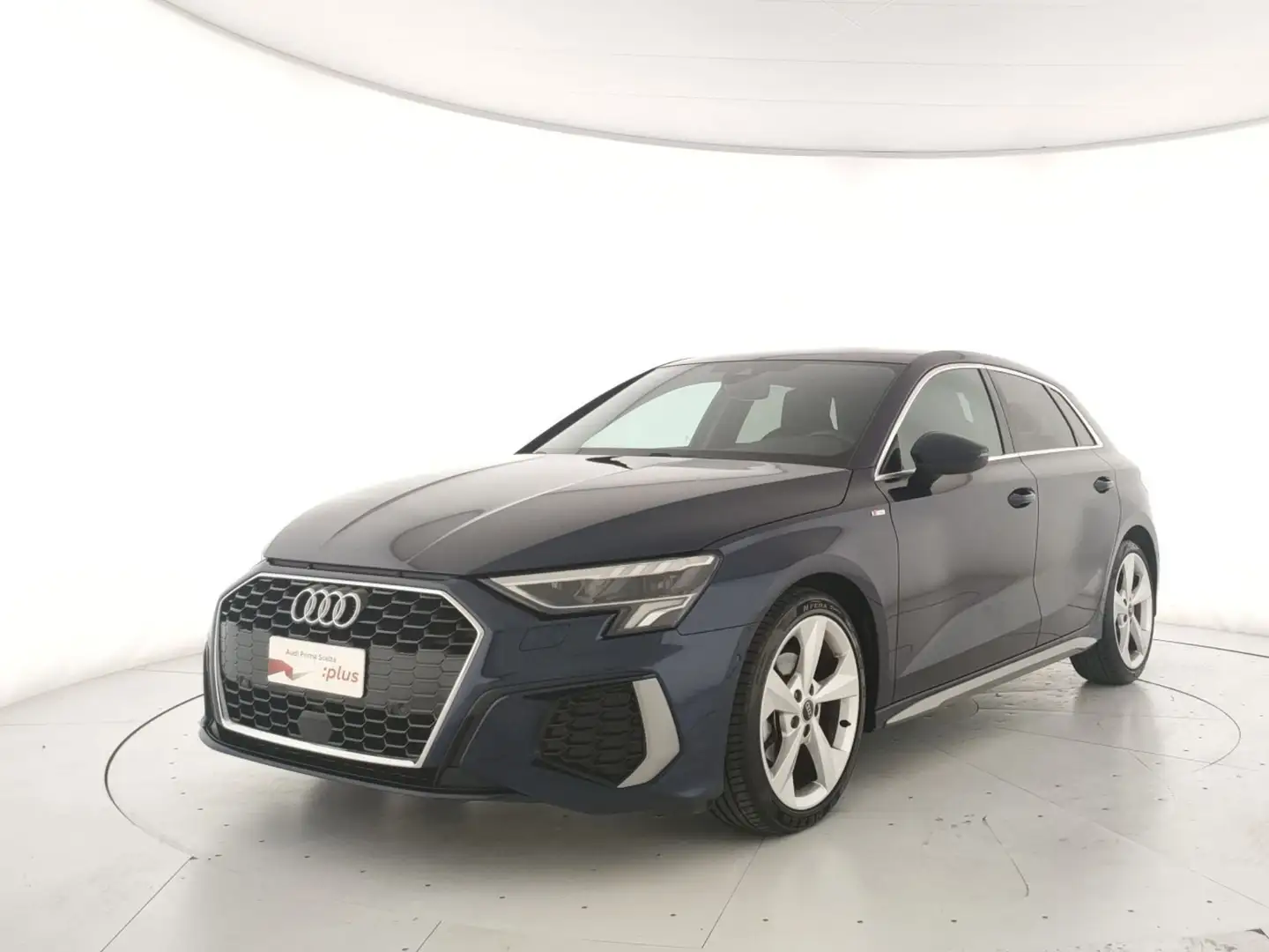 Audi A3 SPB 35 TDI S tronic S line edition Blu/Azzurro - 1