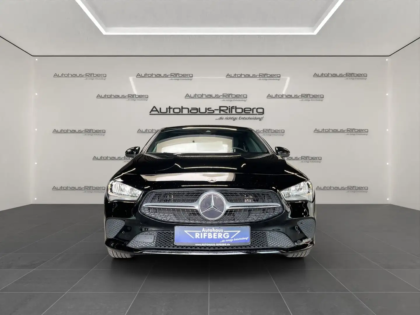 Mercedes-Benz CLA 250 e COUPE/AUT/NAVI/KAMERA/DAB/TEMPOMAT/ME Black - 2