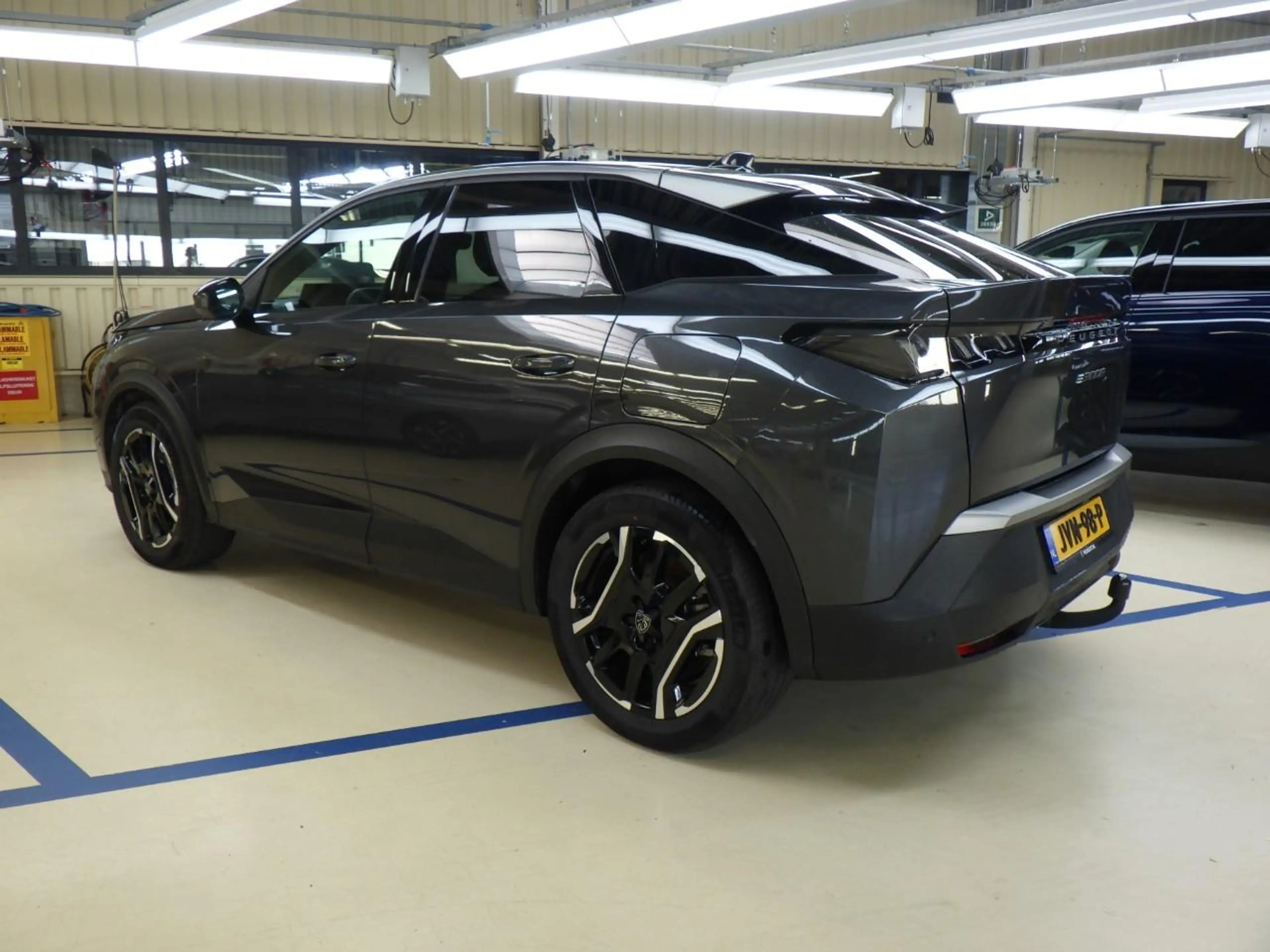 Peugeot 3008 e-3008 Allure Avantage 210 73 kWh 100%SOH! Tot 8 J — photo 2