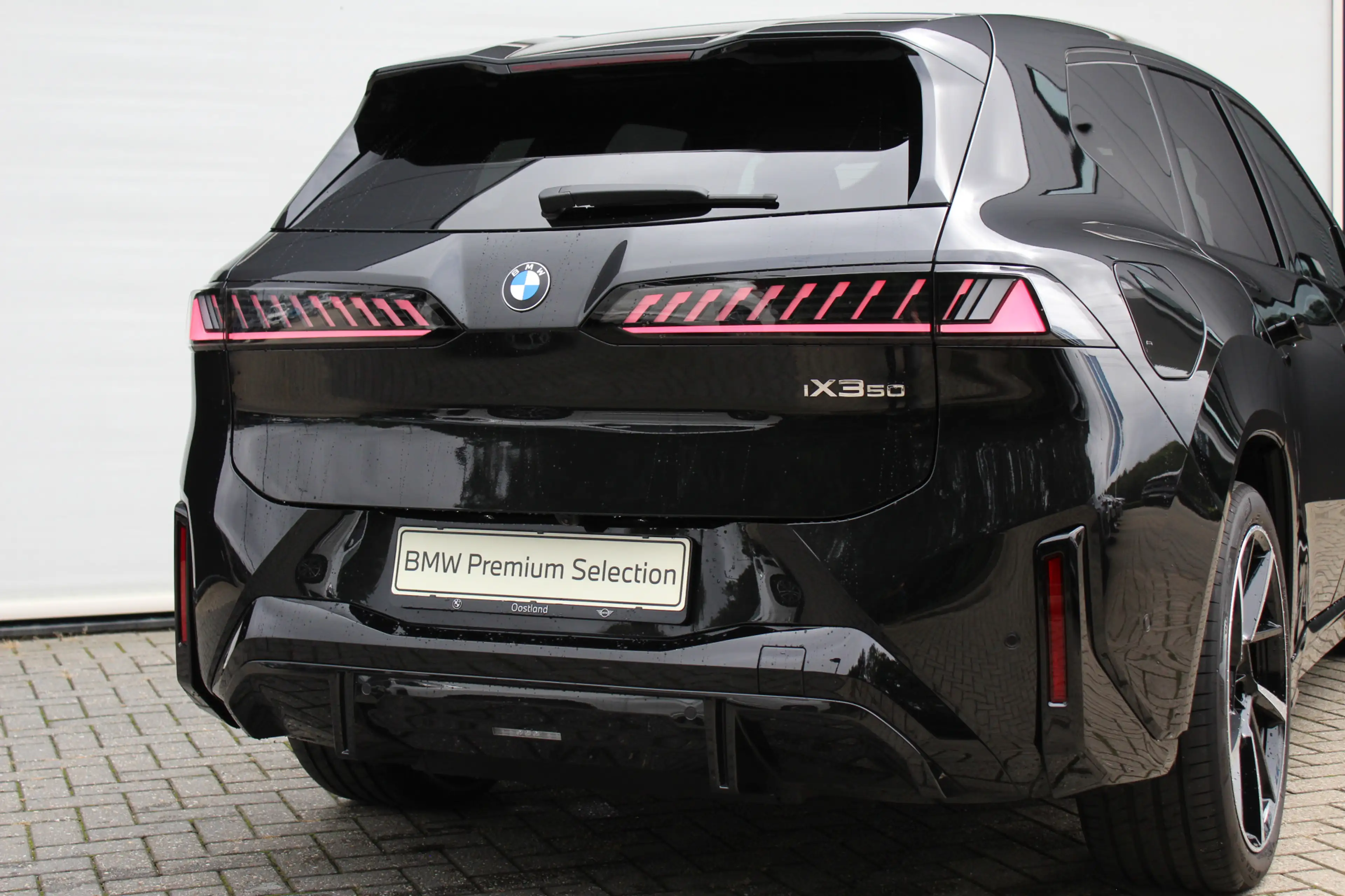 BMW iX3 50 xDrive M Sport / Panoramadak / Trekhaak / 3D He — photo 12